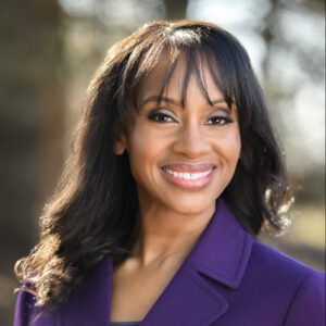 a headshot photo of Kim Anthony